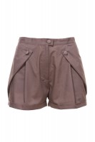 Aleksandra-Wisniewska-hot-pants-Trendspot